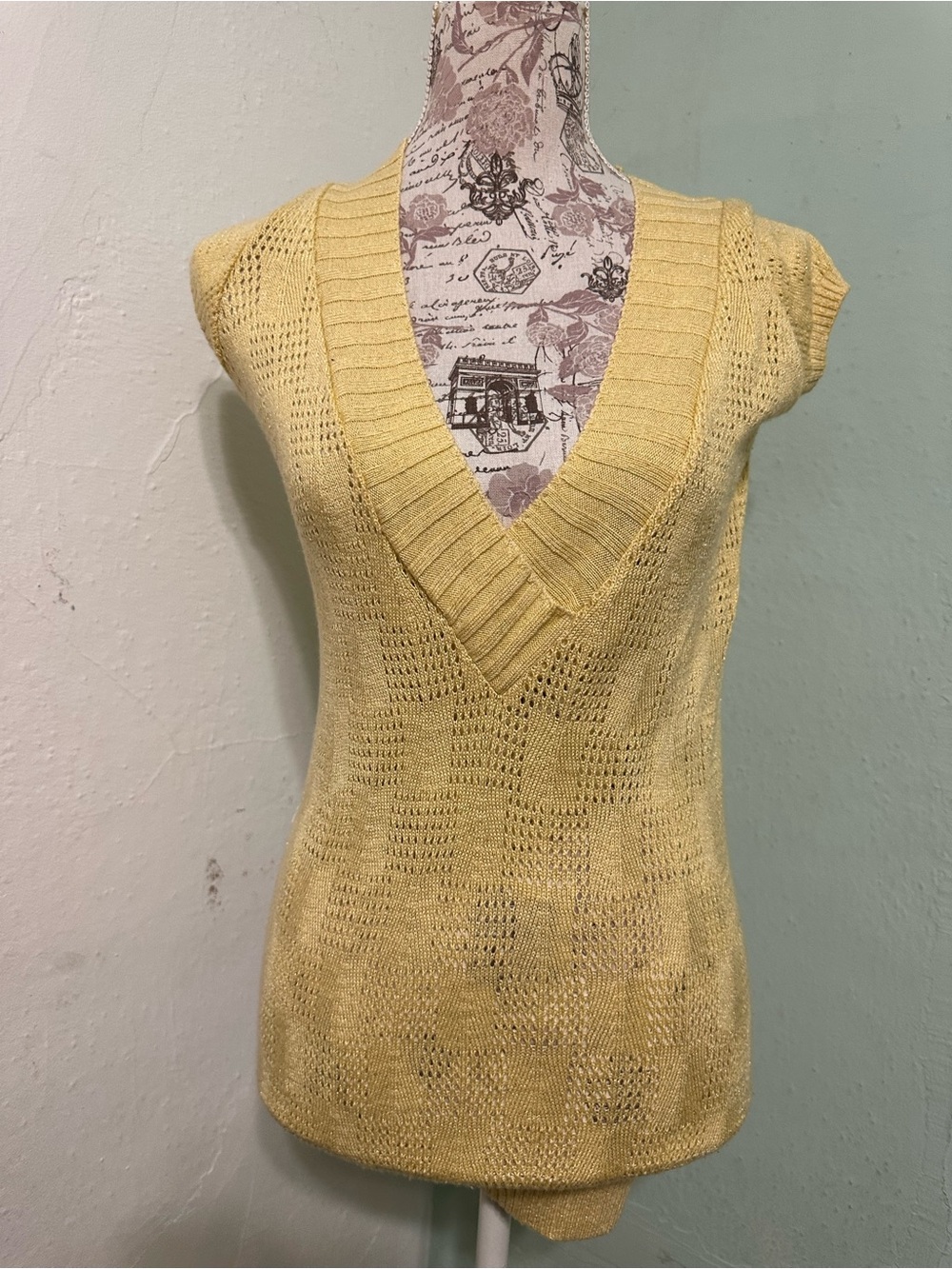 Dolce Vita USA Yellow deep V-neck Knit Cap Sleeve Sweater Y2K 2000 vintage